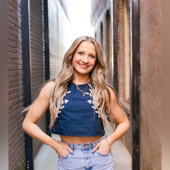 Meet your Posher, Mikayla - Picture 1 of 1